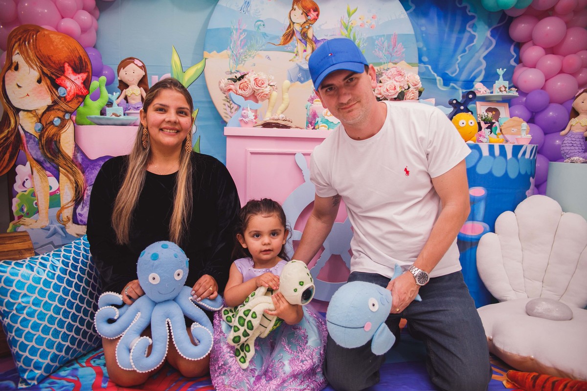 Fotografa familia Curitiba - aniversário sereias 3 anos menina