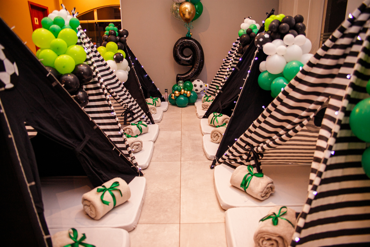 Fotografa familia Curitiba - aniversario festa. do pijama futebol 