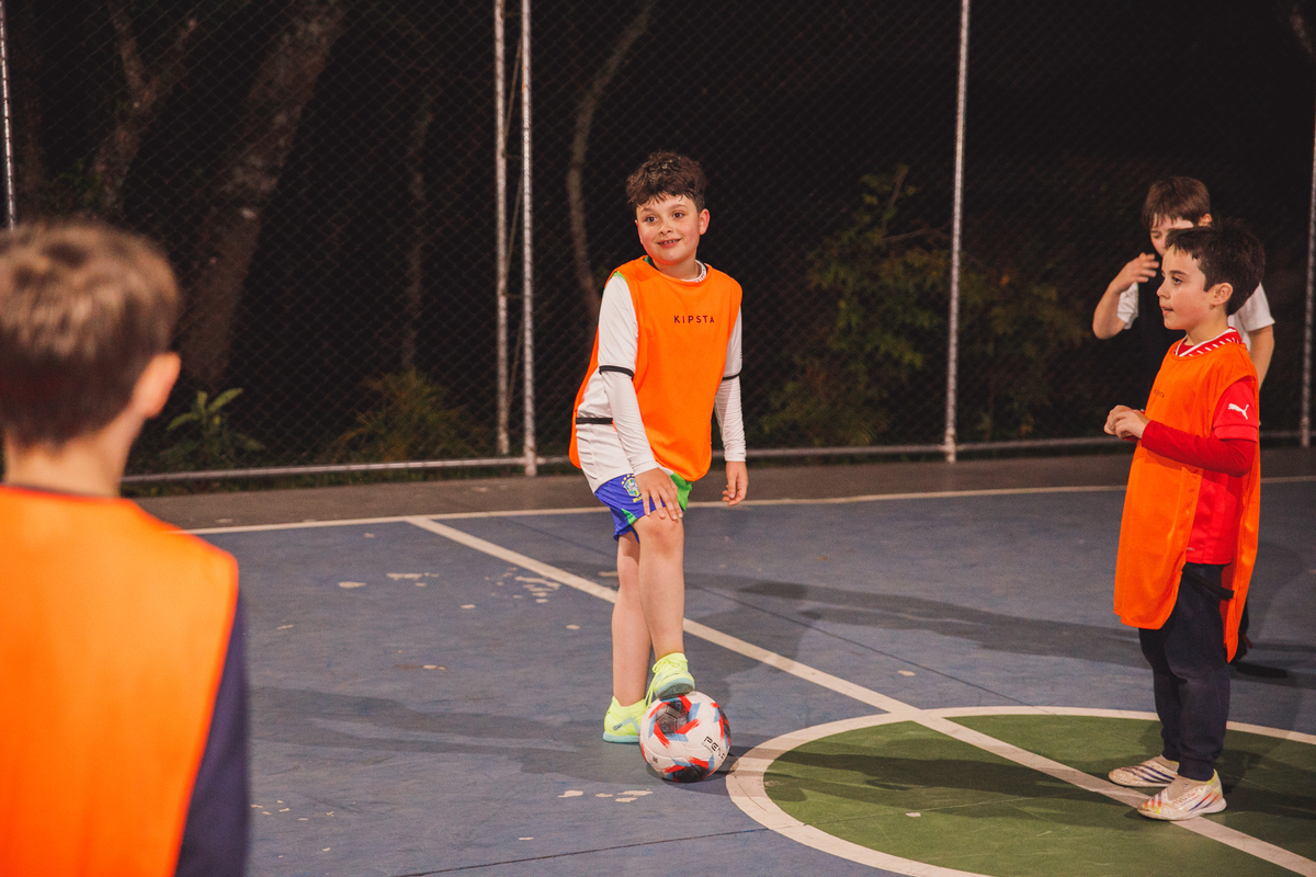 Fotografa familia Curitiba - aniversario festa. do pijama futebol 