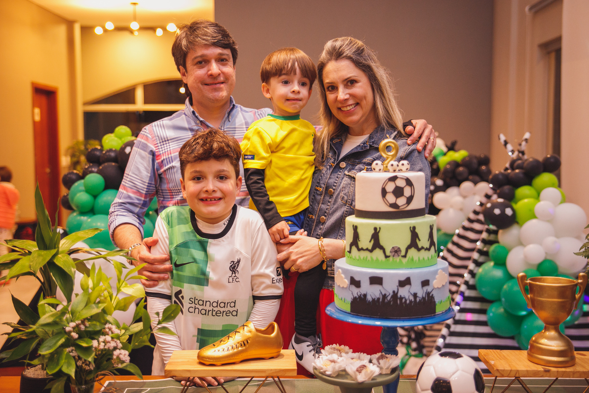 Fotografa familia Curitiba - aniversario festa. do pijama futebol 