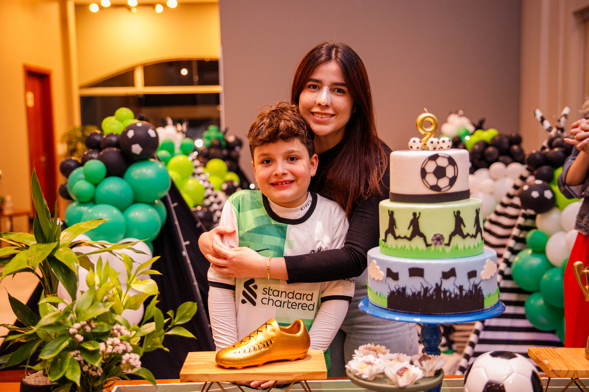Fotografa familia Curitiba - aniversario festa. do pijama futebol 