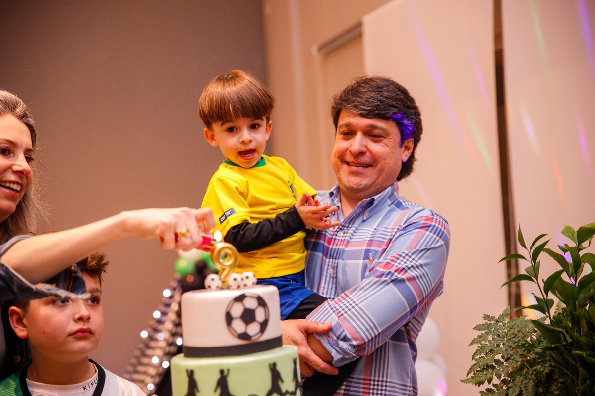 Fotografa familia Curitiba - aniversario festa. do pijama futebol 