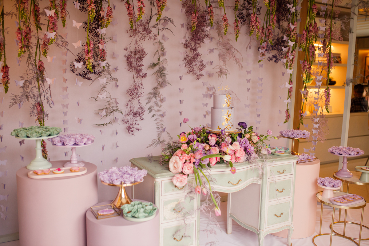 Fotografa familia Curitiba - Aniversário flores menina 4 anos