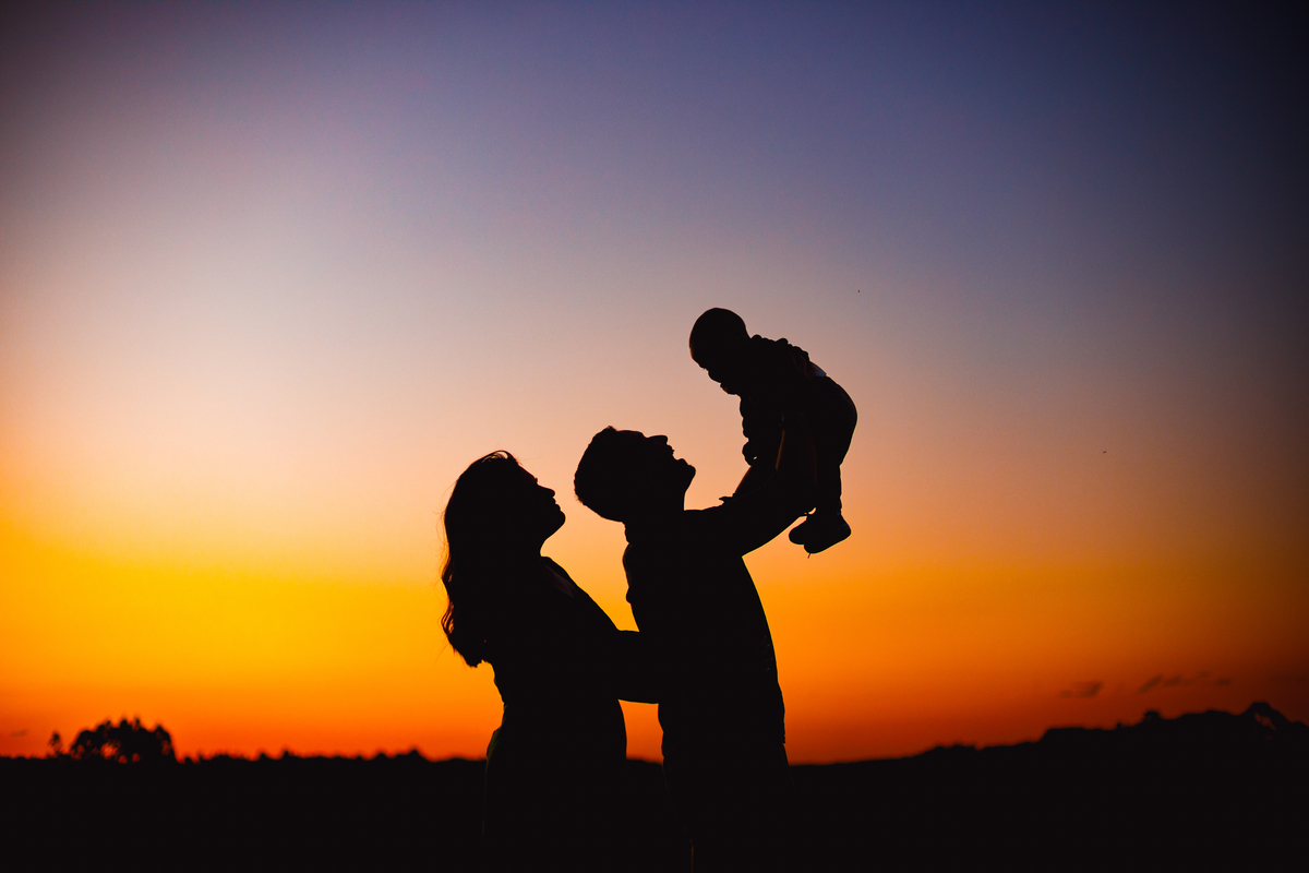 Fotografa familia Curitiba - ensaio externo bebe camomila Mandirituba