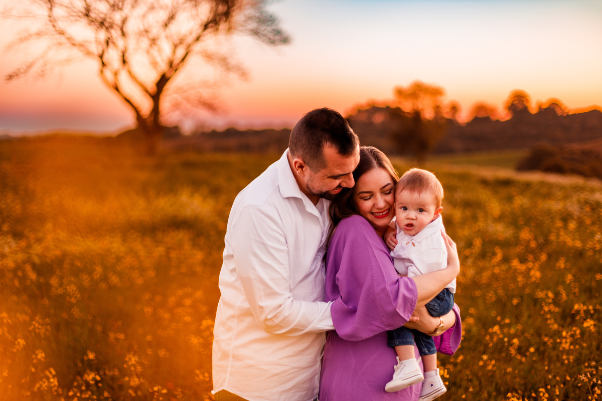 Fotografa familia Curitiba - picnic bebes lavatório por do sol