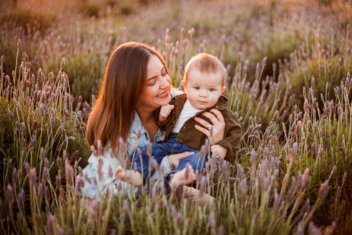 Fotografa familia Curitiba - picnic bebes lavatório por do sol