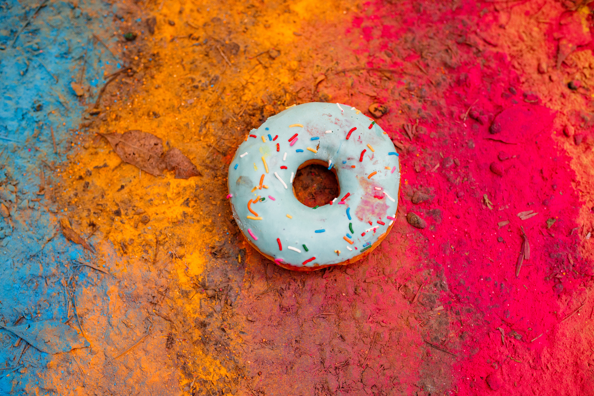 Fotografa familia Curitiba - externo com cores pó colorido California donuts