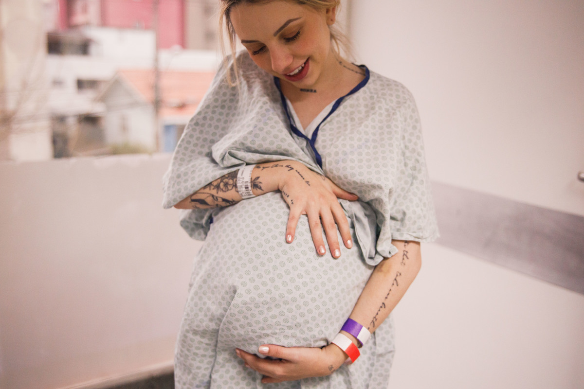 Fotografa familia Curitiba - nascimento hospital santa Brigida menino