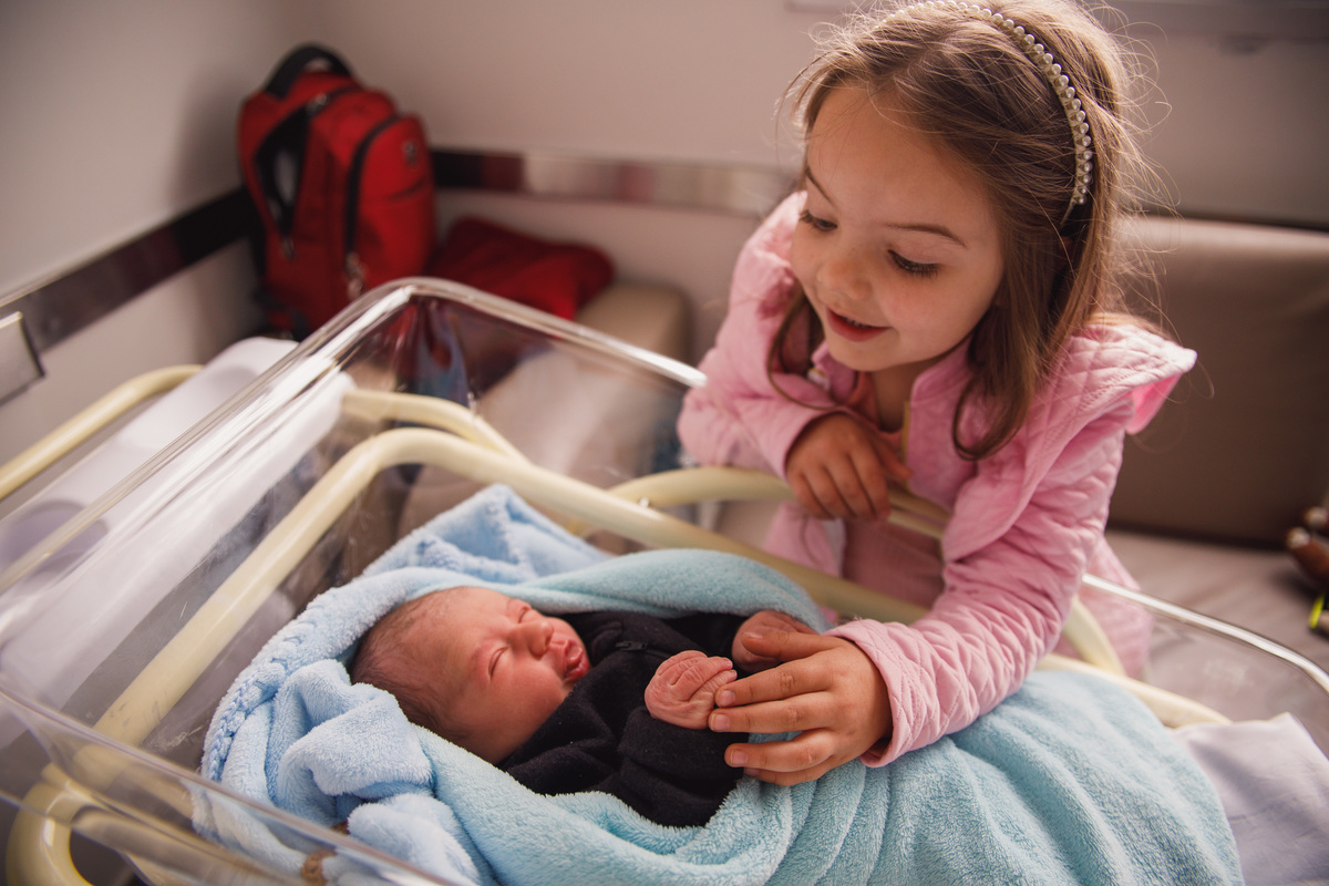 Fotografa familia Curitiba - nascimento hospital santa Brigida menino