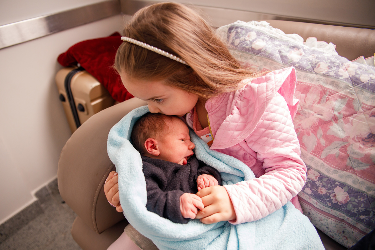 Fotografa familia Curitiba - nascimento hospital santa Brigida menino