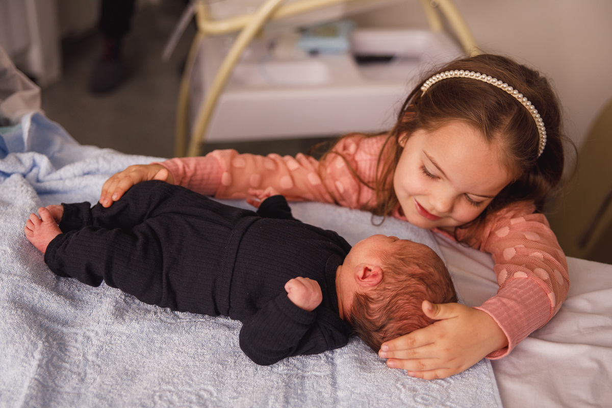 Fotografa familia Curitiba - nascimento hospital santa Brigida menino