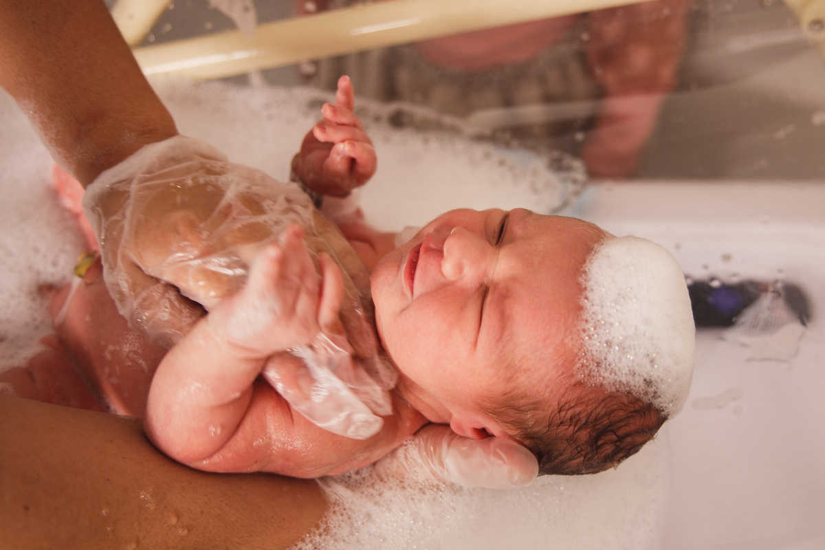 Fotografa familia Curitiba - nascimento hospital santa Brigida menino