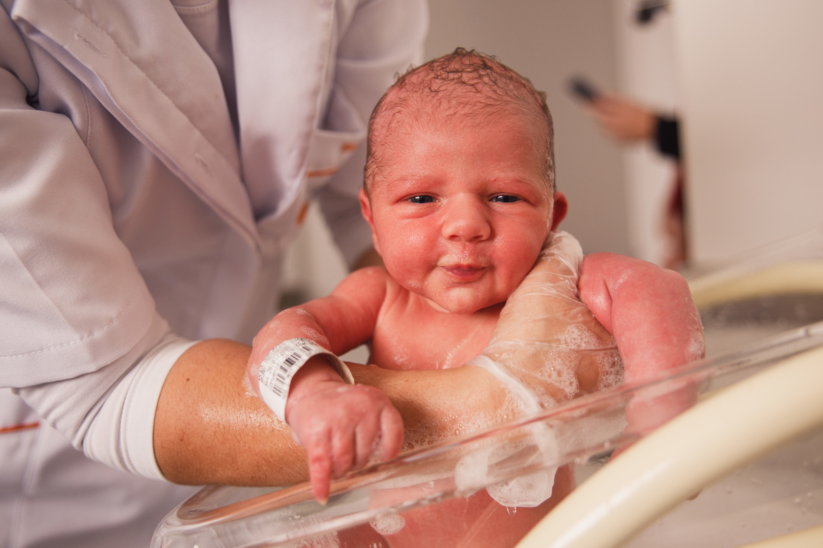 Fotografa familia Curitiba - nascimento hospital santa Brigida menino