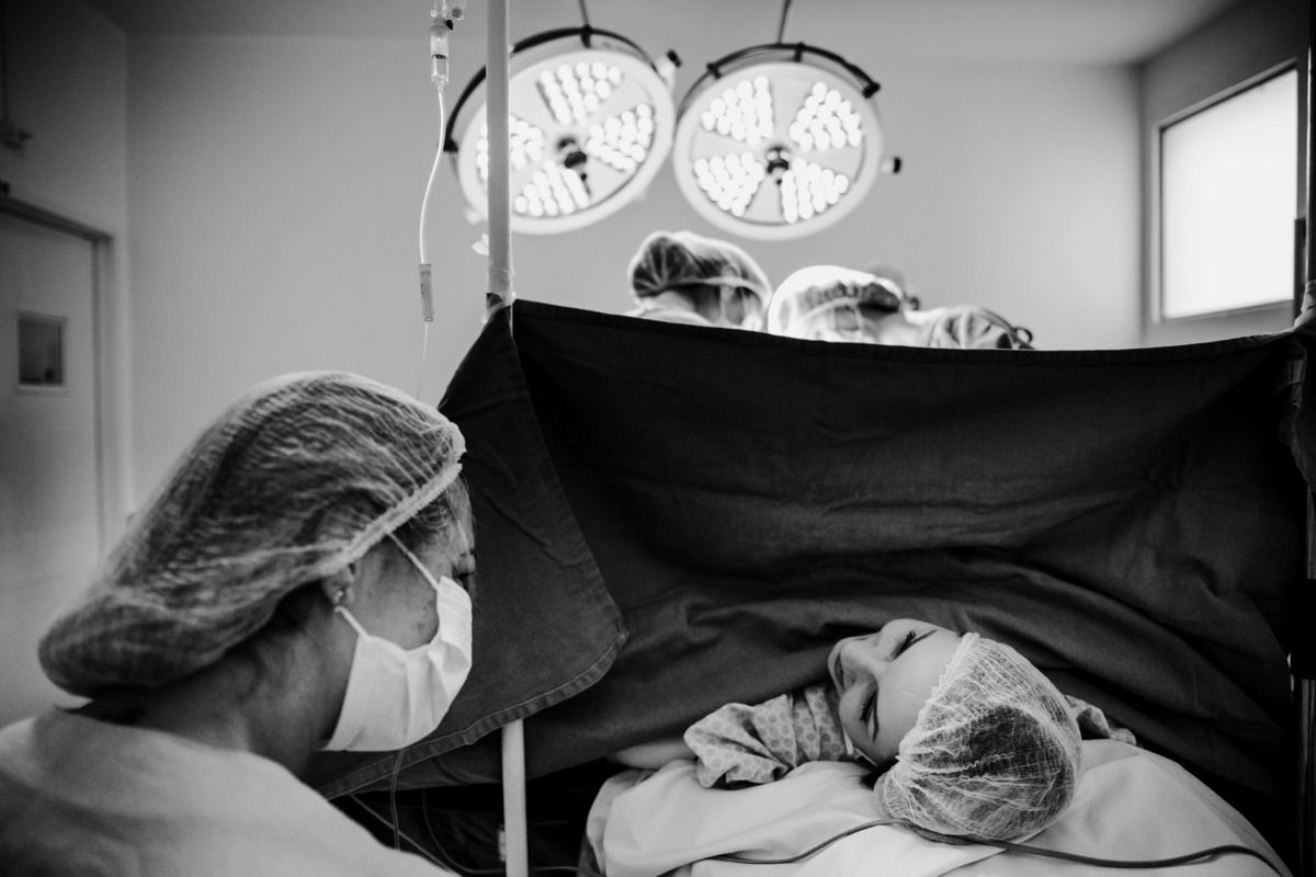 Fotografa familia Curitiba - nascimento hospital santa Brigida menino