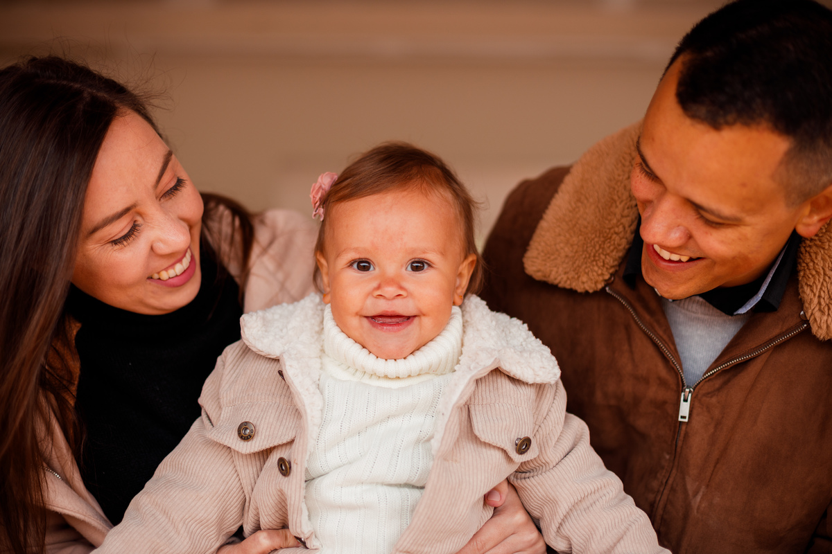 Fotografa familia Curitiba - ensaio bebê casa reforma campo magro