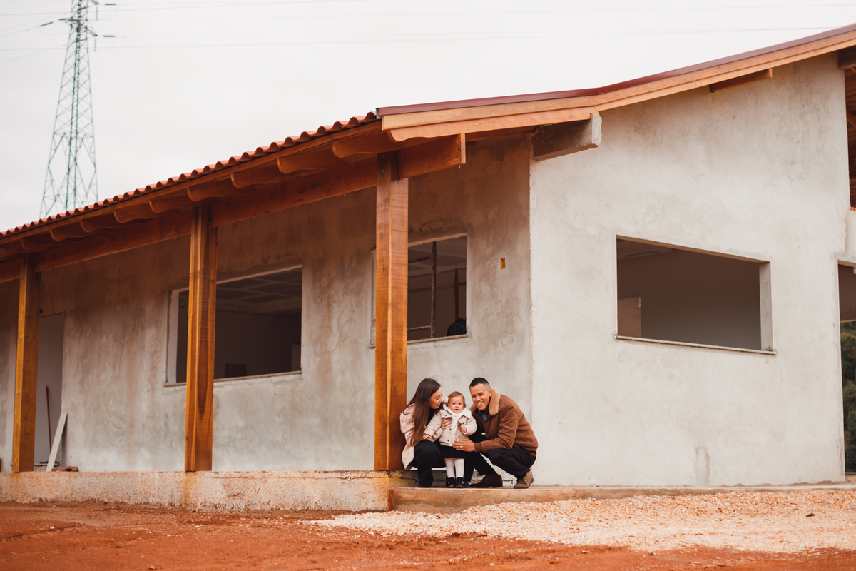 Fotografa familia Curitiba - ensaio bebê casa reforma campo magro