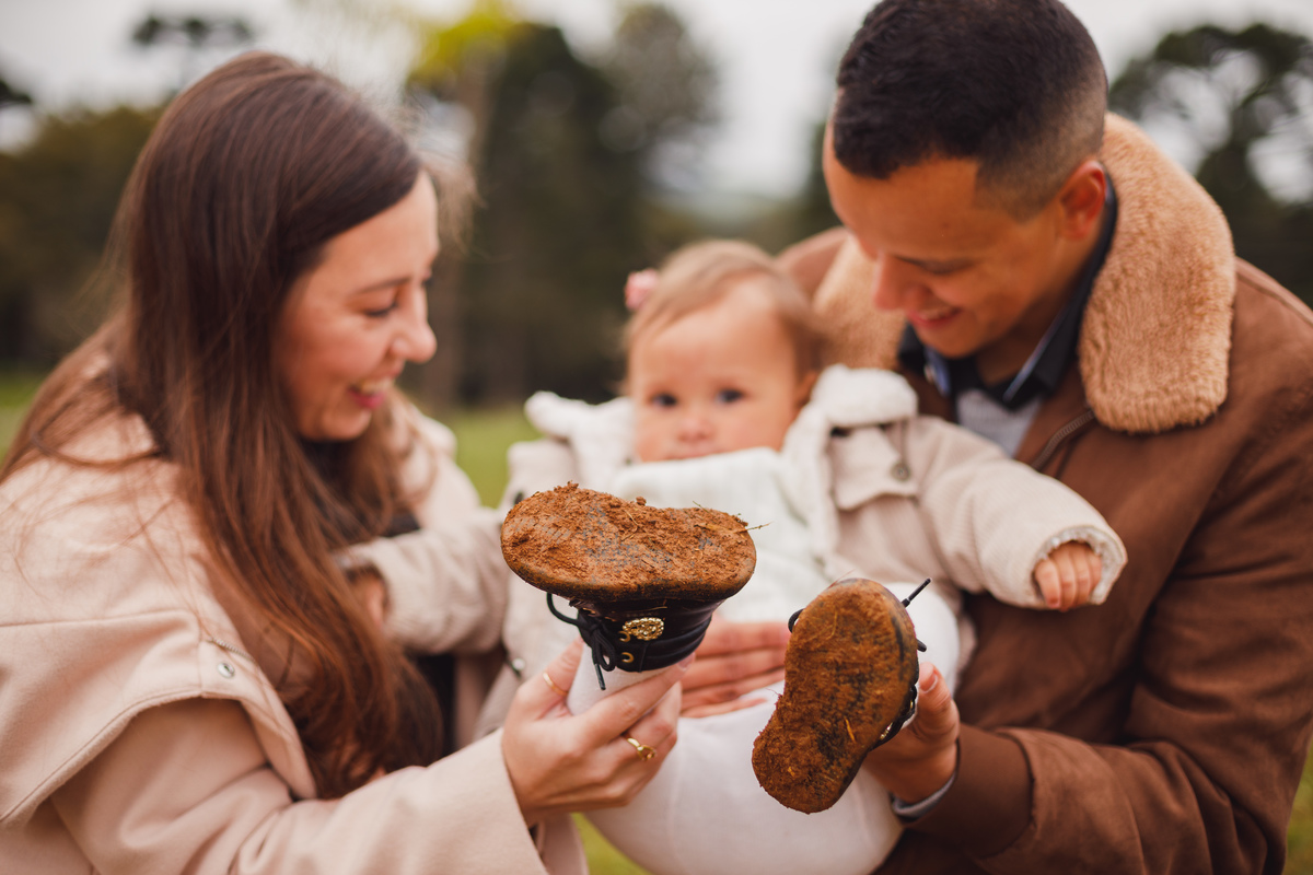 Fotografa familia Curitiba - ensaio bebê casa reforma campo magro
