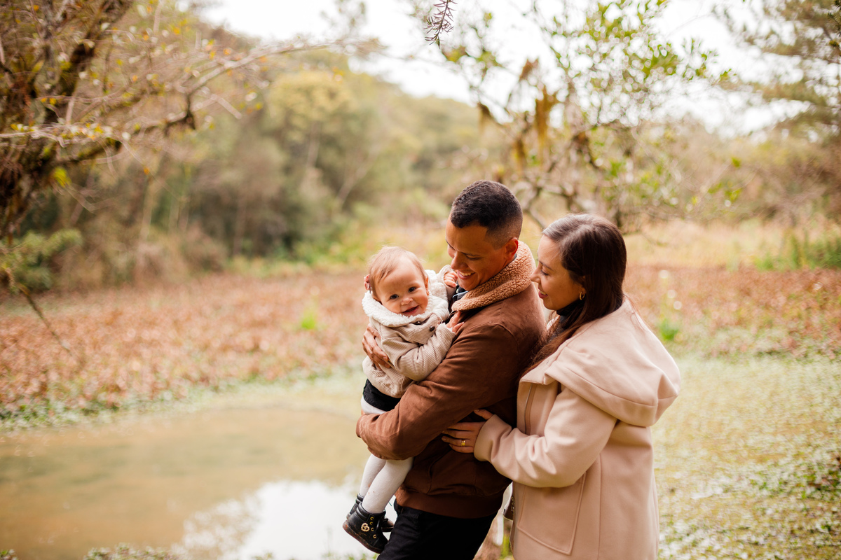 Fotografa familia Curitiba - ensaio bebê casa reforma campo magro