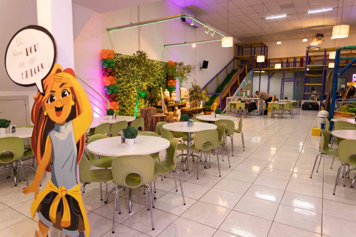 Fotografa familia Curitiba - buffet smalls kids safari bebes