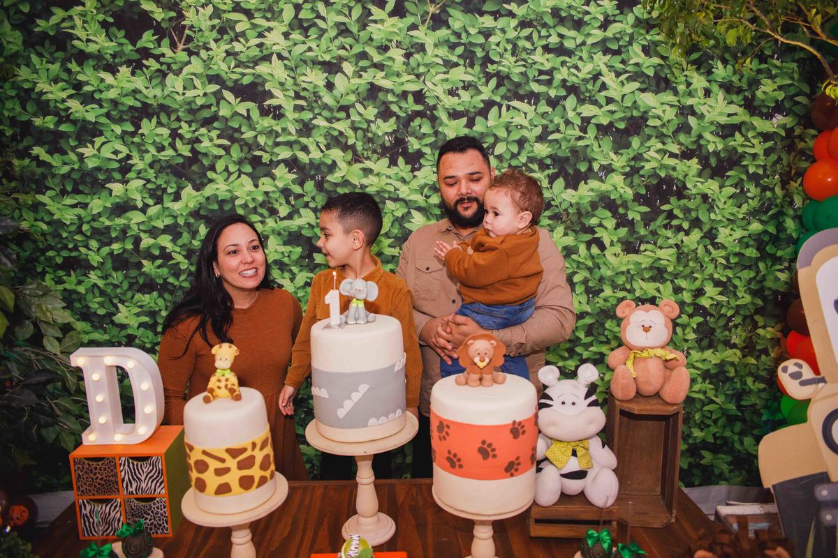 Fotografa familia Curitiba - buffet smalls kids safari bebes