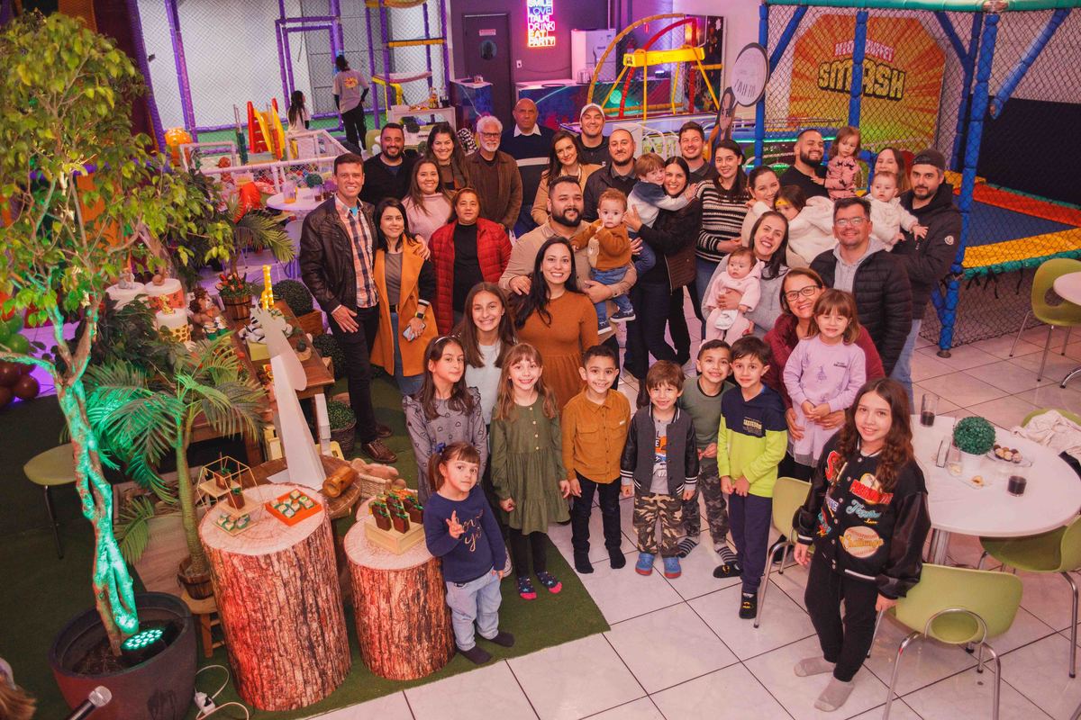 Fotografa familia Curitiba - buffet smalls kids safari bebes