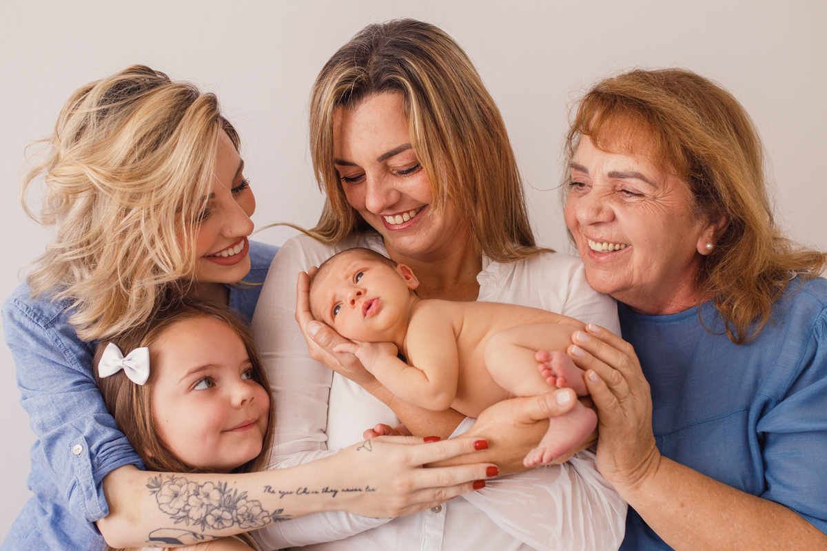 Fotografa familia Curitiba - Newborn bebe estudio menino