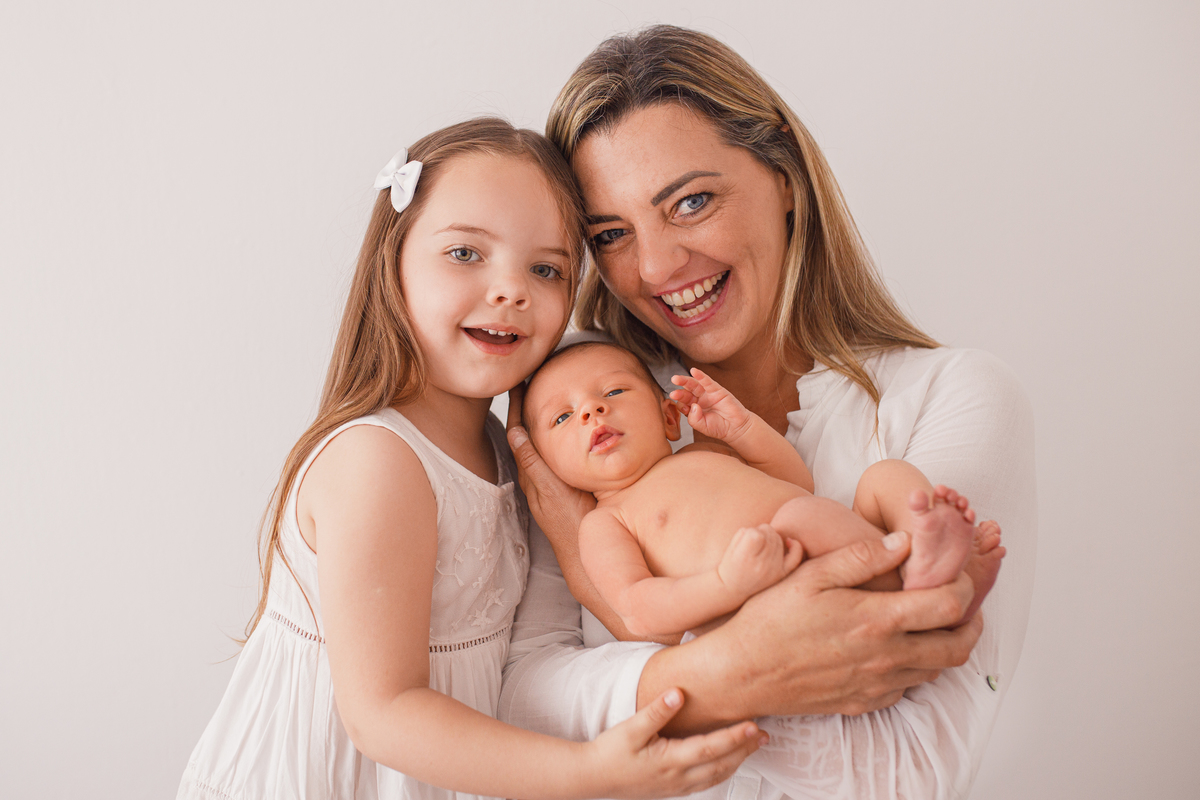 Fotografa familia Curitiba - Newborn bebe estudio menino