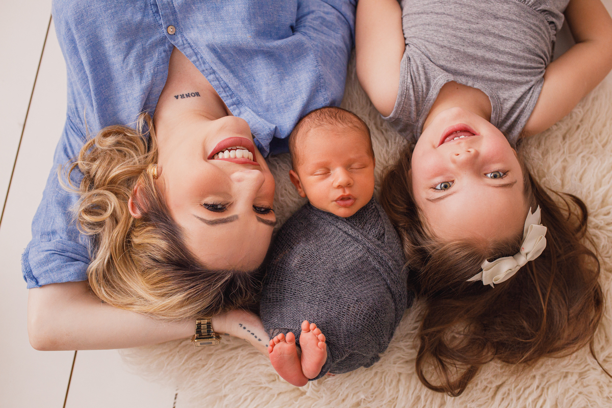 Fotografa familia Curitiba - Newborn bebe estudio menino
