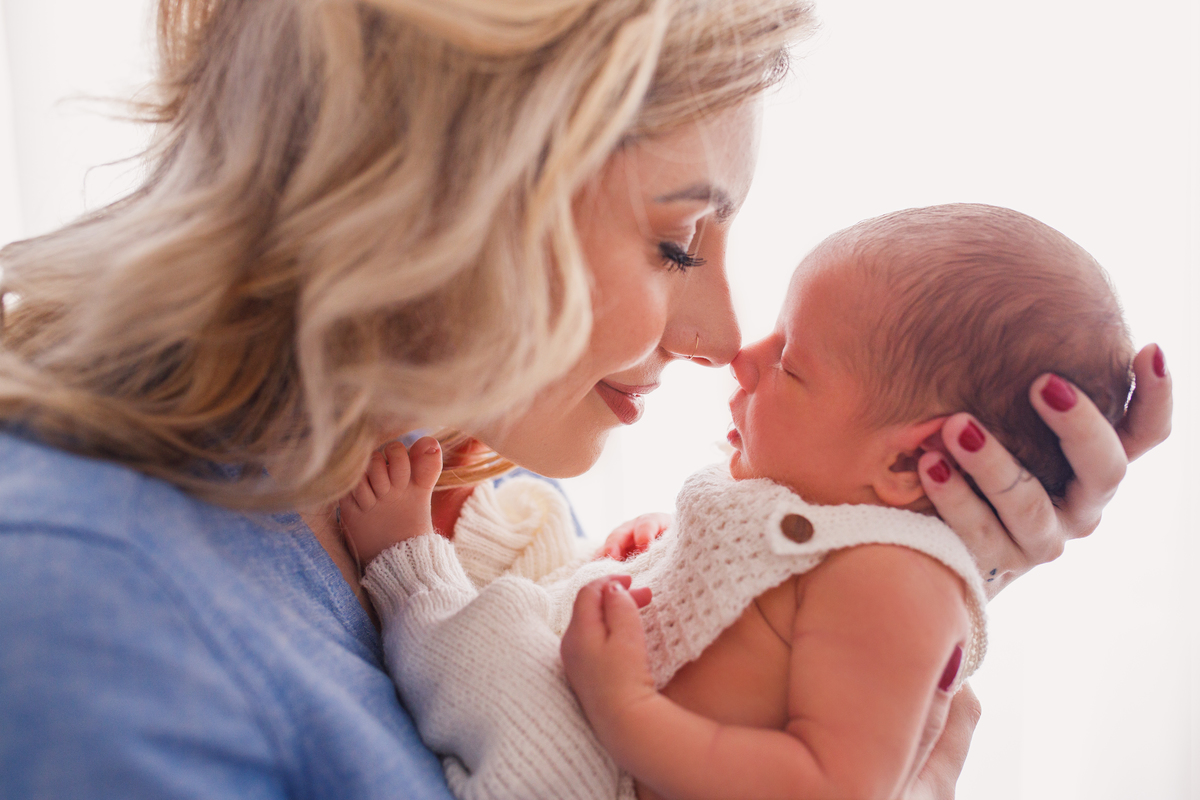 Fotografa familia Curitiba - Newborn bebe estudio menino