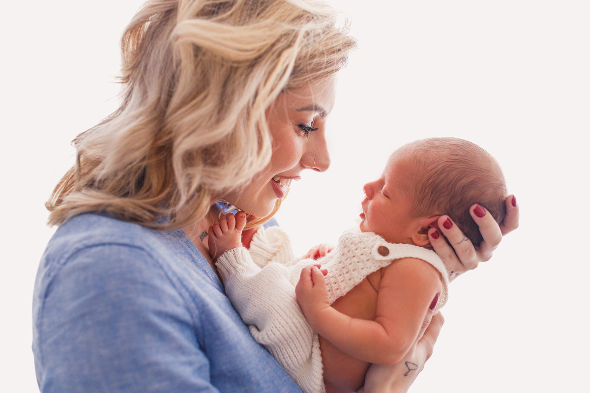 Fotografa familia Curitiba - Newborn bebe estudio menino