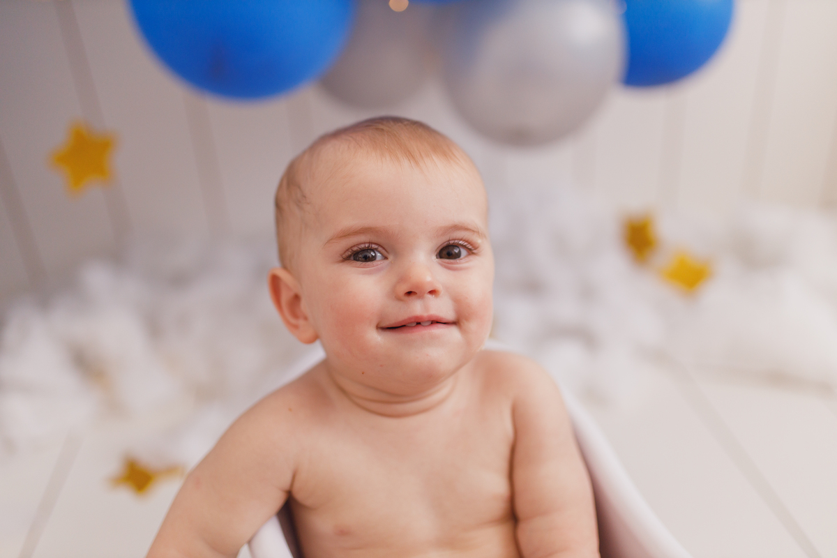 Fotografa familia Curitiba - Smash estrelas balão menino