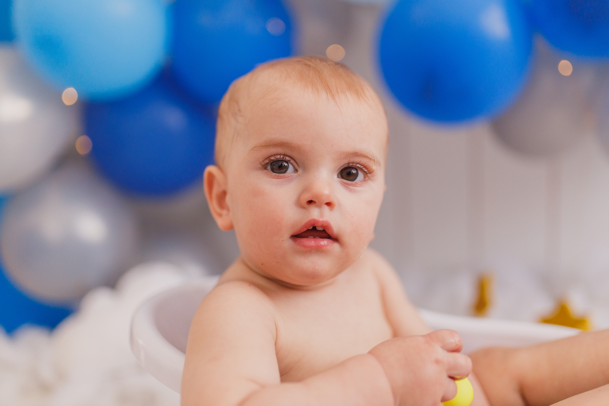 Fotografa familia Curitiba - Smash estrelas balão menino