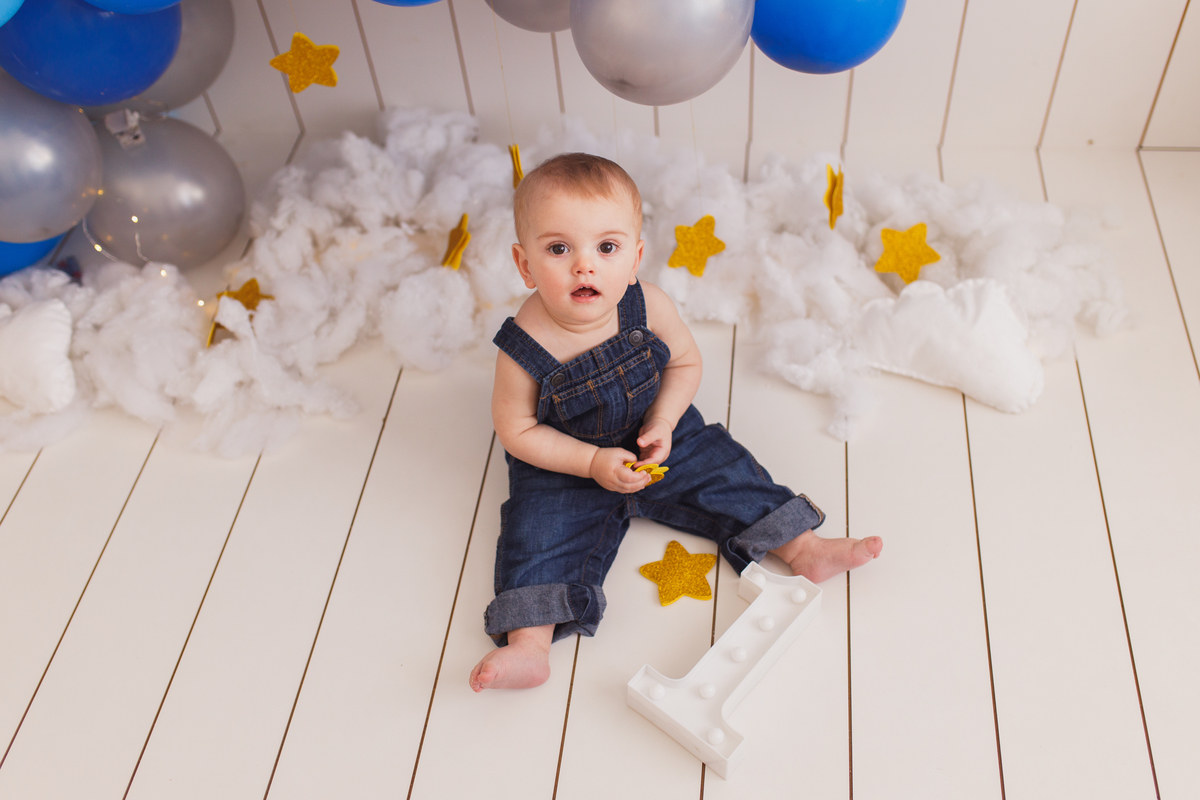 Fotografa familia Curitiba - Smash estrelas balão menino