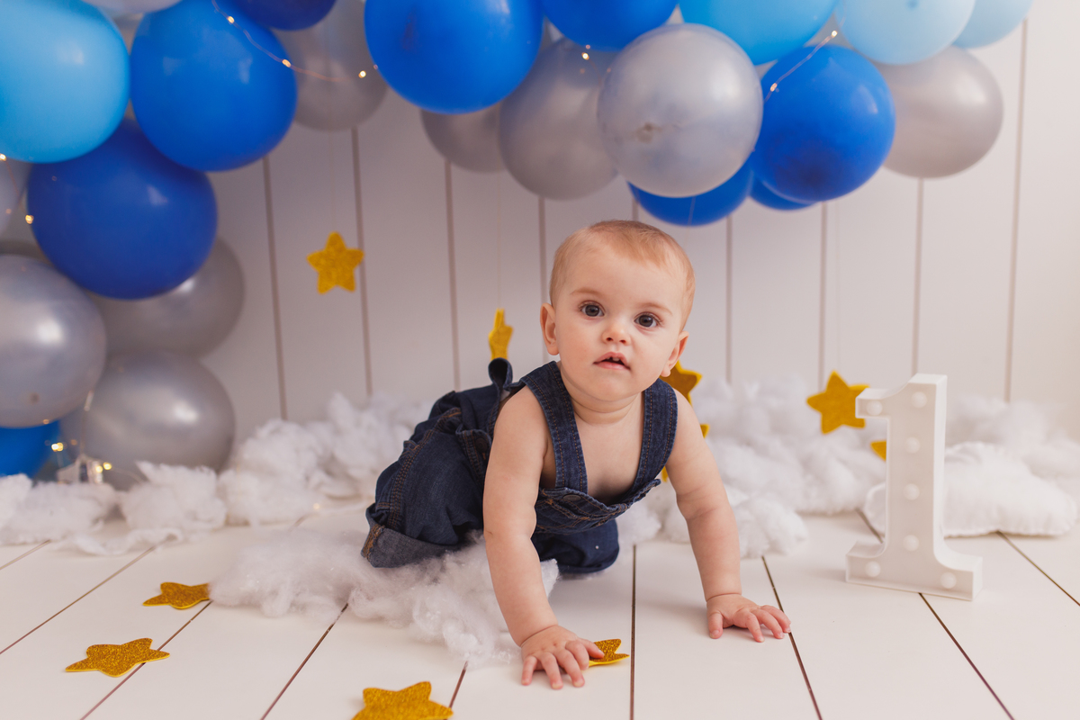 Fotografa familia Curitiba - Smash estrelas balão menino