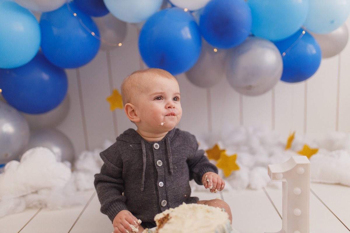 Fotografa familia Curitiba - Smash estrelas balão menino