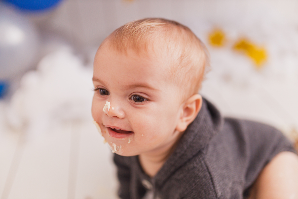Fotografa familia Curitiba - Smash estrelas balão menino