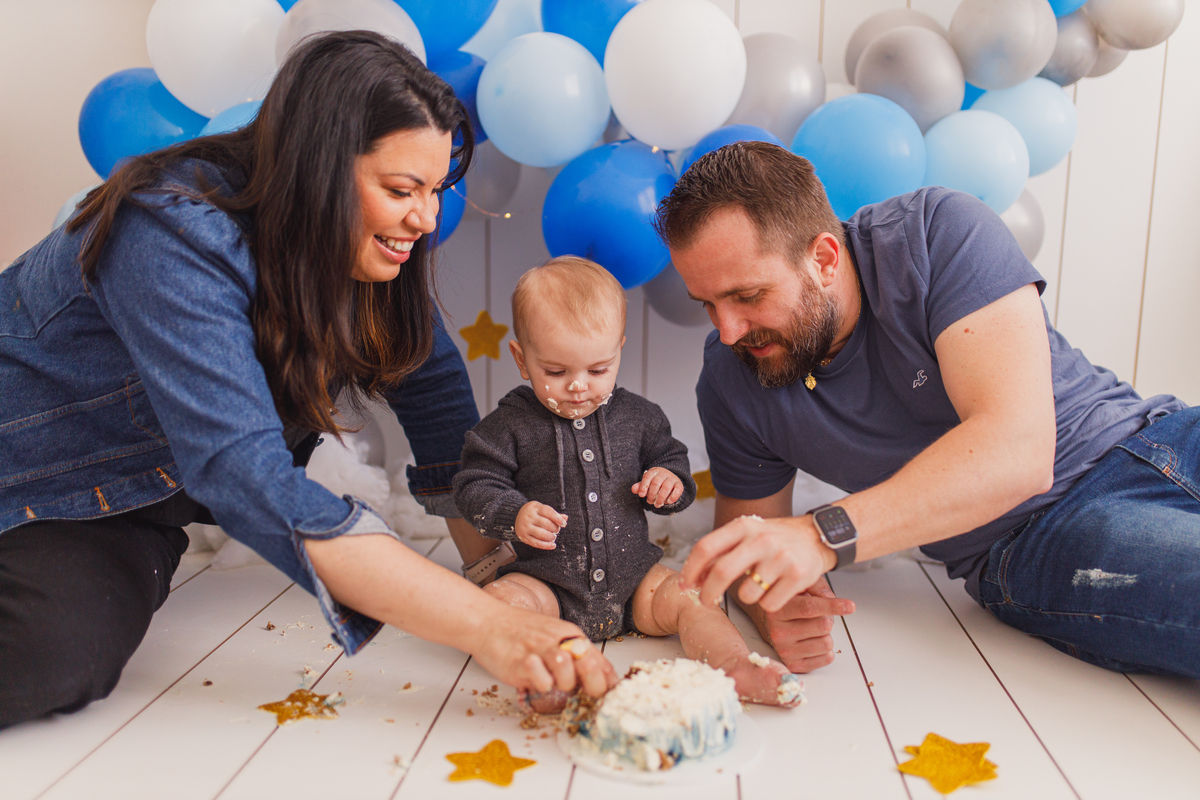Fotografa familia Curitiba - Smash estrelas balão menino