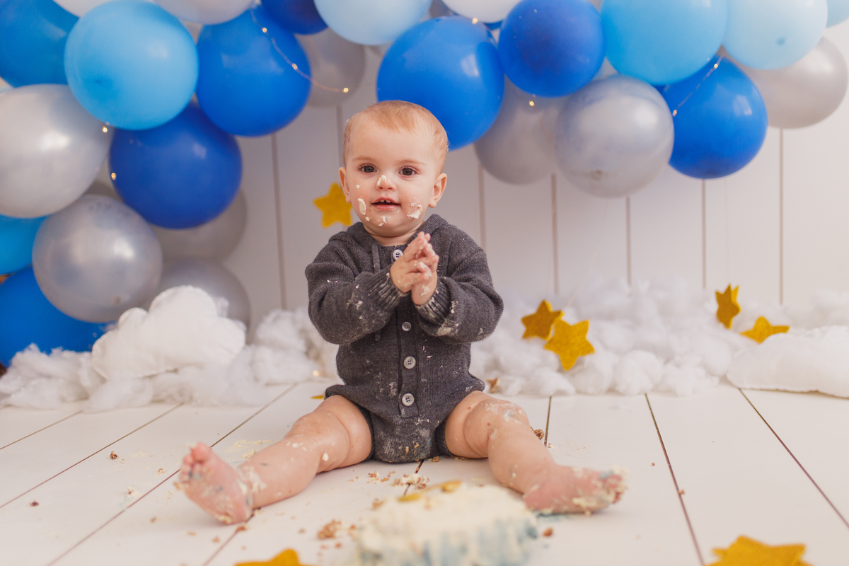 Fotografa familia Curitiba - Smash estrelas balão menino