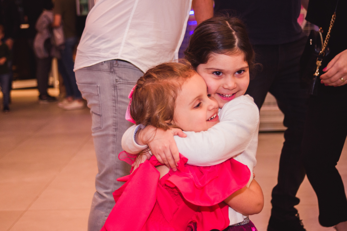 Fotografa familia Curitiba - aniversario barbie 4 anos menina