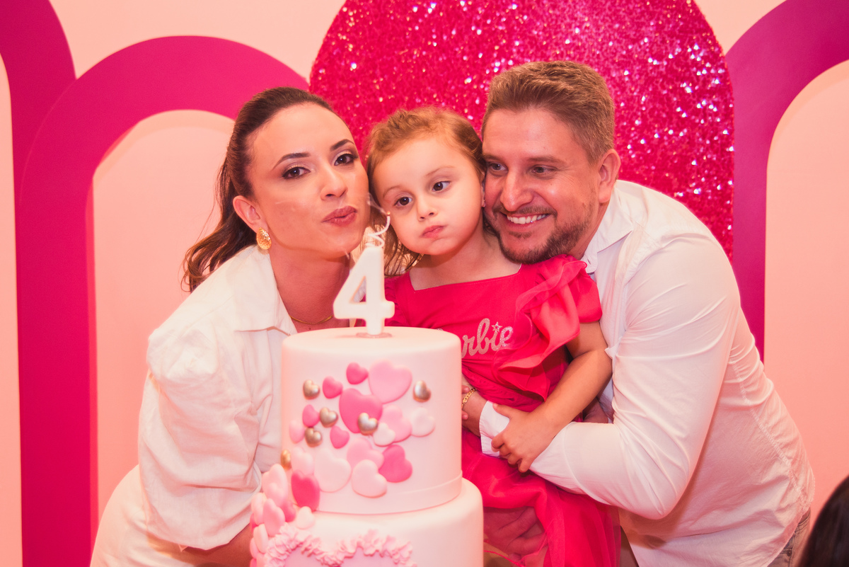 Fotografa familia Curitiba - aniversario barbie 4 anos menina