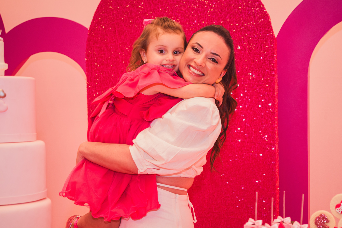 Fotografa familia Curitiba - aniversario barbie 4 anos menina