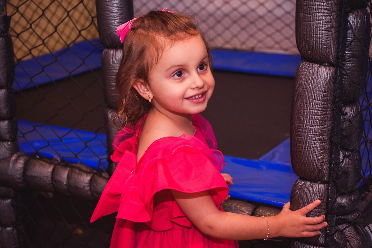 Fotografa familia Curitiba - aniversario barbie 4 anos menina