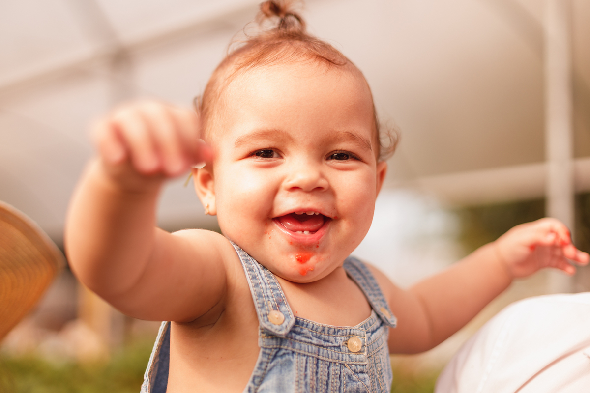 fotografa familia curitiba - ensaio bebe morango SJP