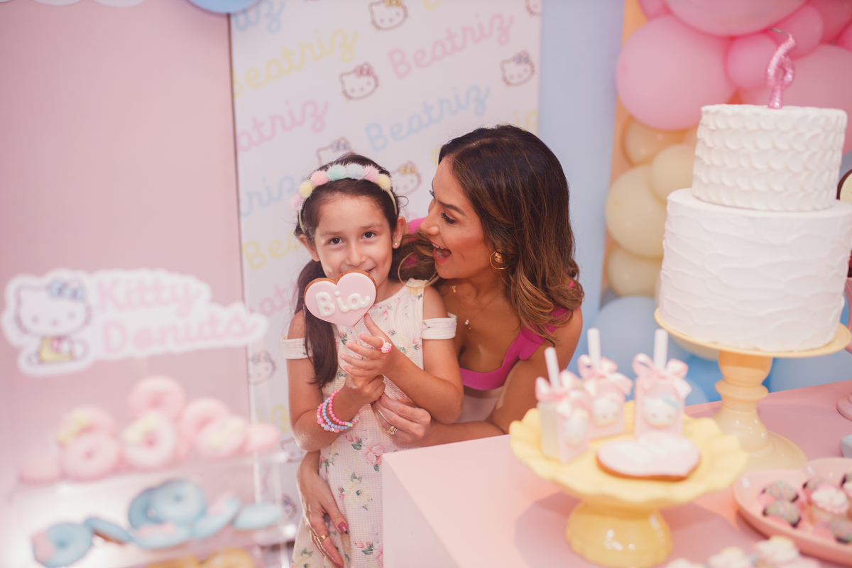 fotografa familia curitiba - aniversário infantil salão de festas  menina