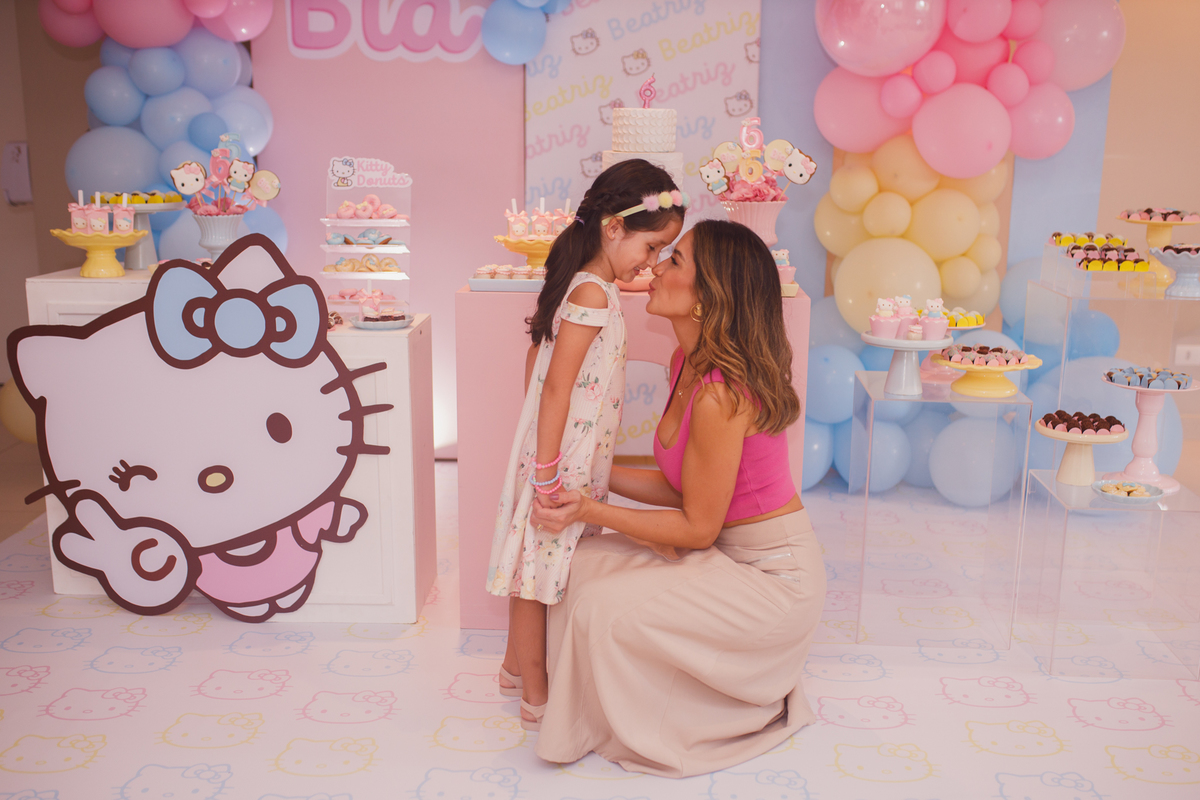 fotografa familia curitiba - aniversário infantil salão de festas  menina