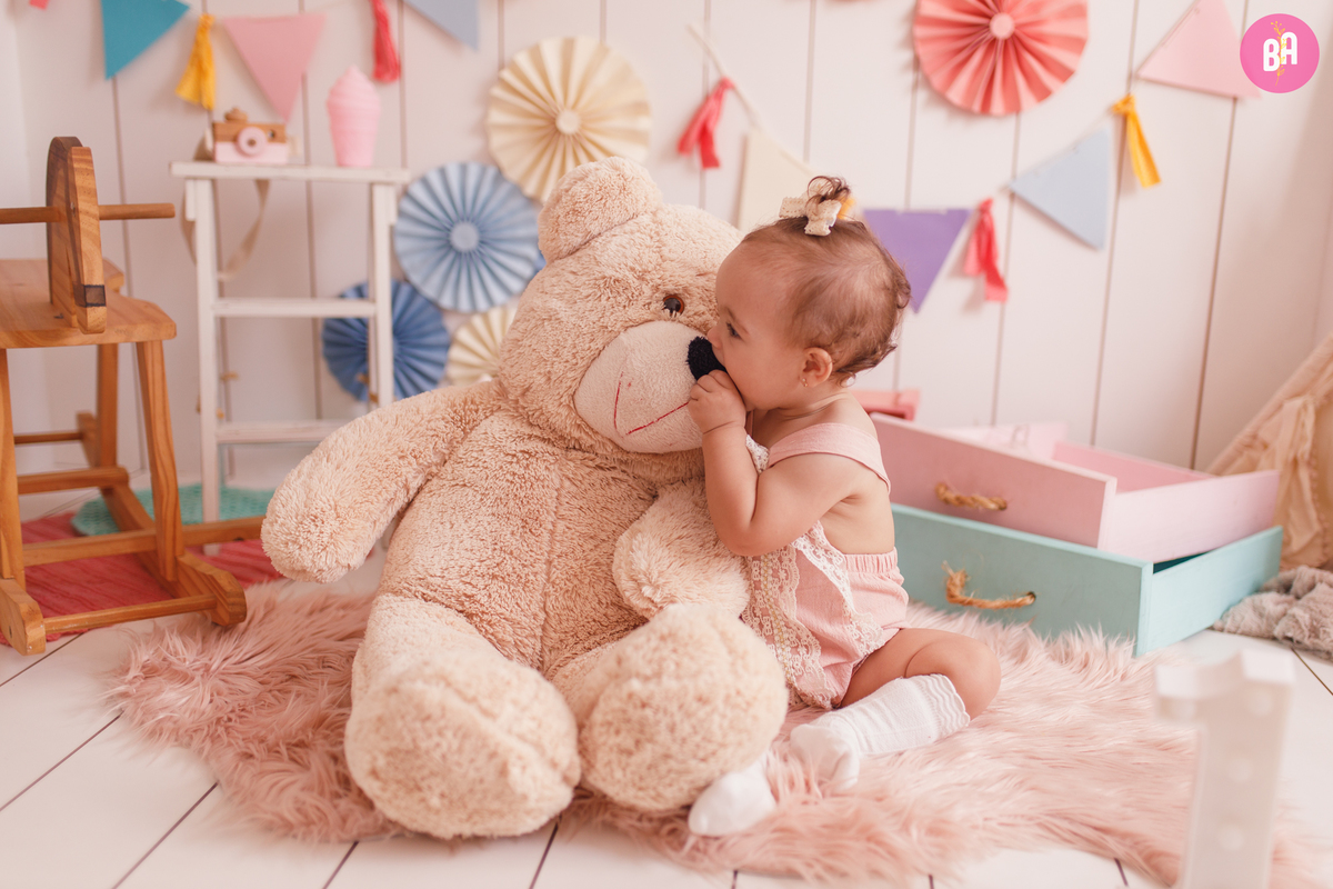 ensaio bebe menina estudio - fotografa familia curitiba