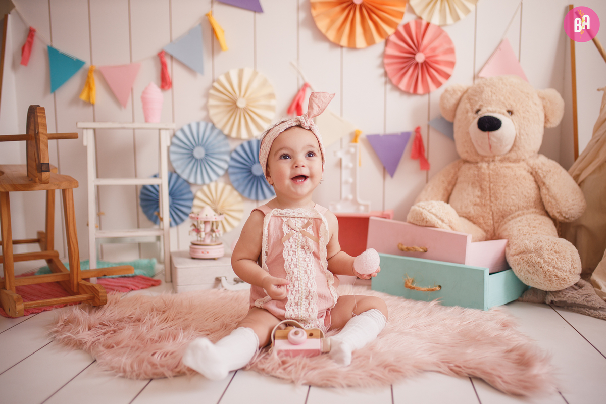 ensaio bebe menina estudio - fotografa familia curitiba