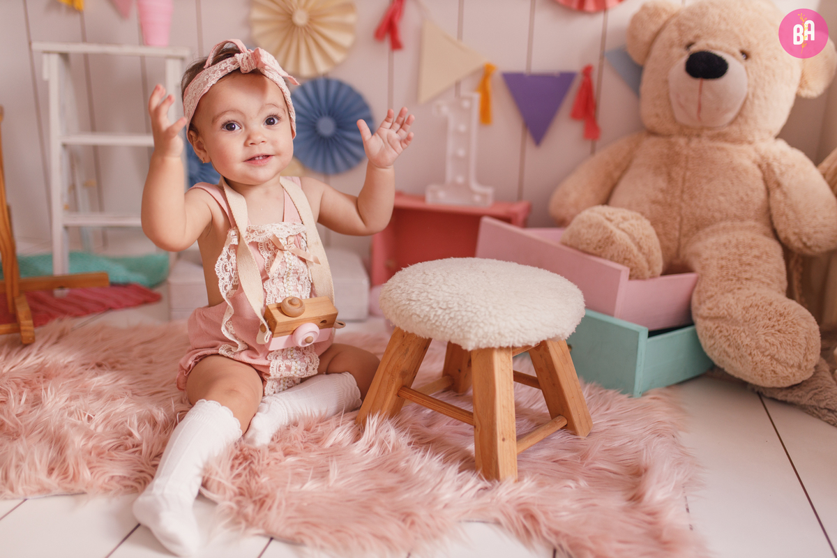 ensaio bebe menina estudio - fotografa familia curitiba