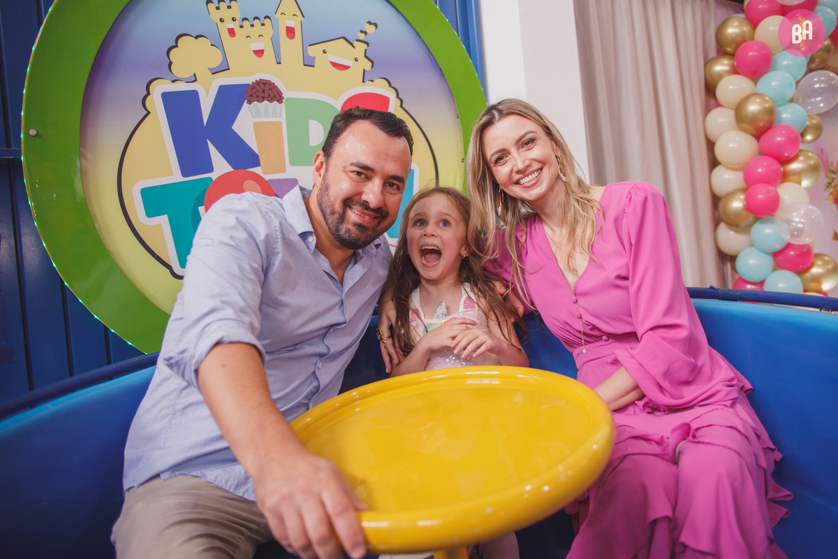 fotógrafa_família_curitiba_aniversário_unicórnio_6anos