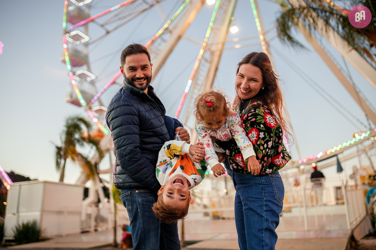 fotógrafa_curitba_família_parque_de_diversões